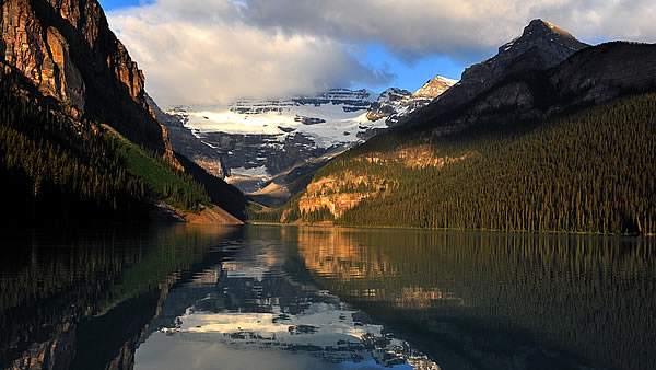 9-Day Victoria, Canadian Rockies, Portland, Eugene Tour from San Francisco